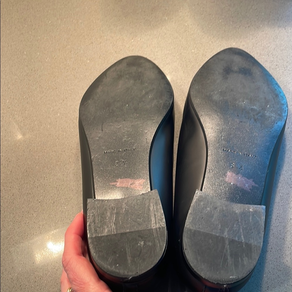 Elegant Black Leather Loafers - Picture 5 of 7